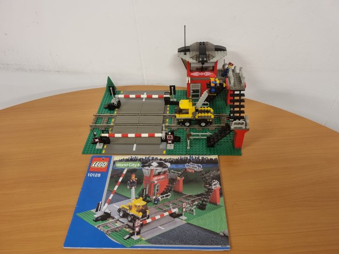 Lego - Tog - 10128 - Level Crossing - 2000-2010