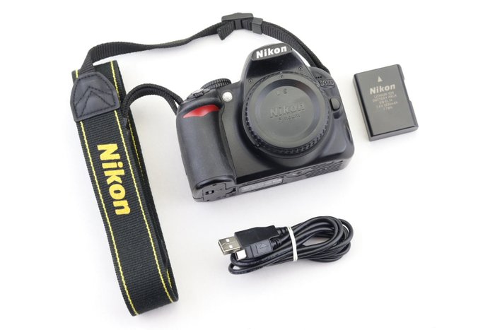 Nikon D3100, 數位單眼相機（DSLR）