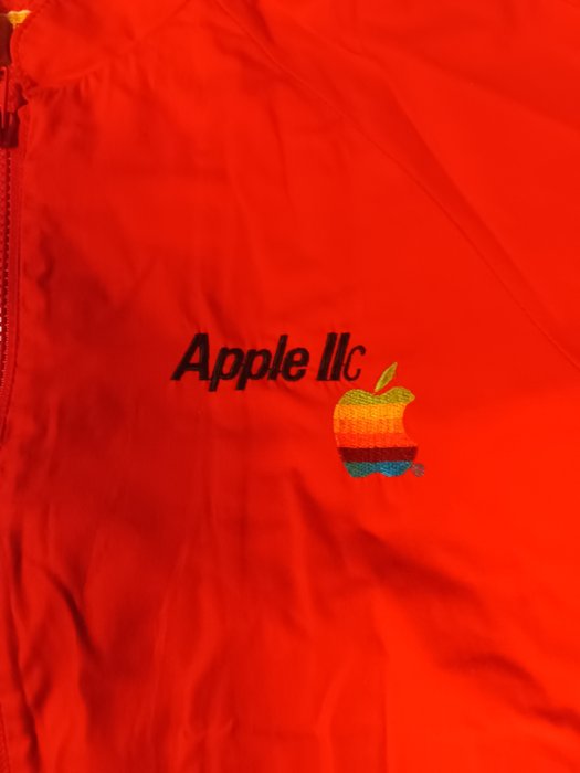 Apple IIc coat promotion item - Macintosh