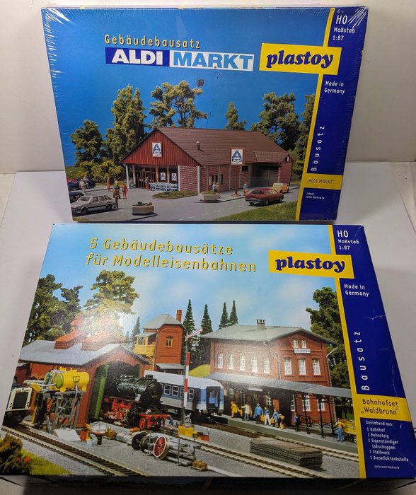 Plastoy H0轨 - 火车模型风景 (2) - 套件包括机车棚、火车站、信号箱和阿尔迪分店
