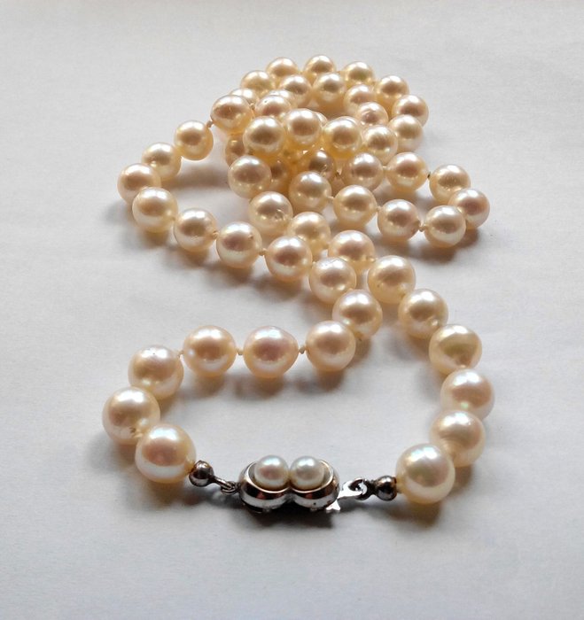 Ohne Mindestpreis - Halskette 8 kt Weißgold - Akoya- Perlen bis 8 mm - 57 cm lang 