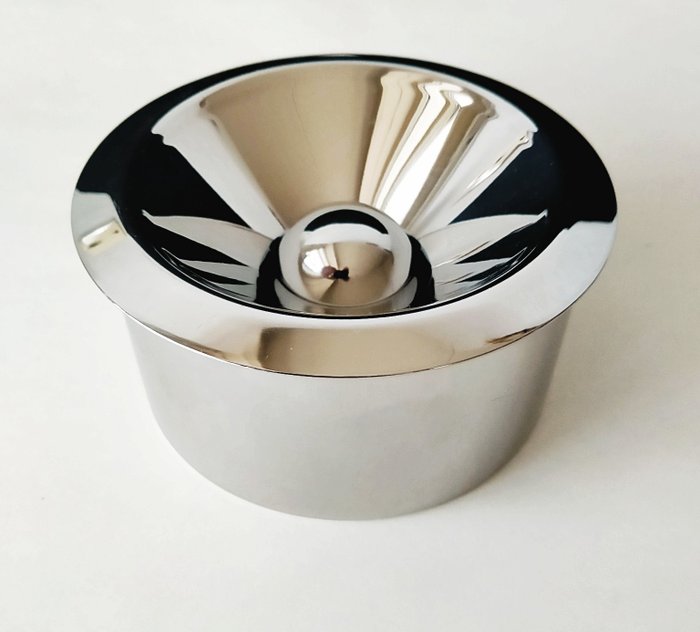 Alessi - Marianne Brandt - Ashtray - 90010 - Steel (stainless)