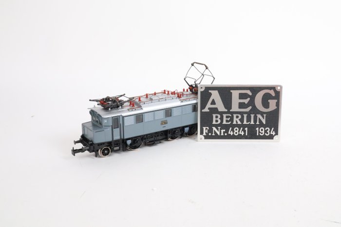 Märklin H0 - Uit set 3100 - Elektrisk lokomotiv (1) - AEG fabrikkpresentasjon lokomotiv E04 - DRG