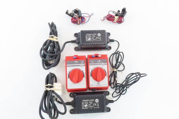 LGB G - 50175/198983/L51090 - Modelltog kontrollenhet (4) - 2x Strømforsyning 36VA og 2 styretransformatorer 0-20V og 0-16V
