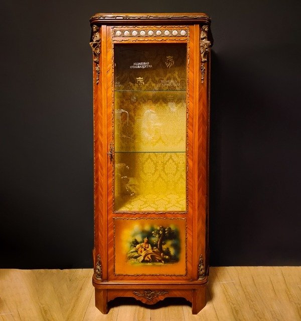 Display cabinet - Bronze, Ceramic, Bois De Rose, "Vernis Martin" style panels