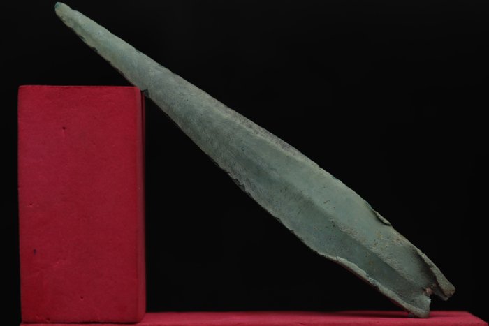 Edad del Bronce - Cultura del campo de urnas - Daga de bronce subtriangular Reliquia - 15.2 cm  (Sin Precio de Reserva)