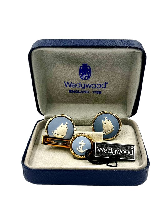 Other brand - WEDGWOOD® MADE IN ENGLAND - NO RESERVE PRICE - Cufflinks - Tie clip - Mode-Accessoires-Set