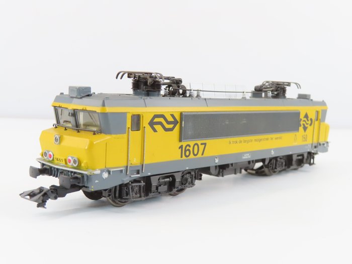 Märklin H0 - 3326.2 - Locomotora eléctrica (1) - Serie 1600: “Tiré del tren de pasajeros más largo”, locomotora récord “Vlissingen” - NS