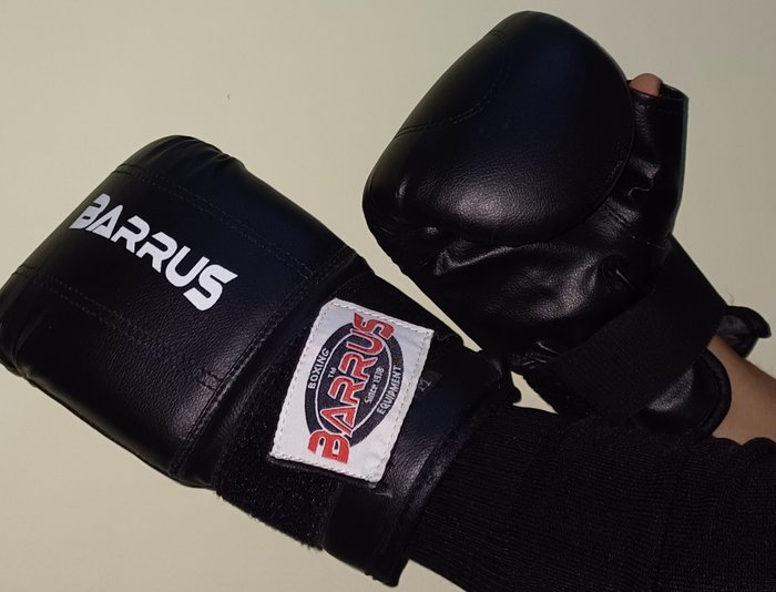 Guanti Barrus - Boxing - Γάντι του μποξ