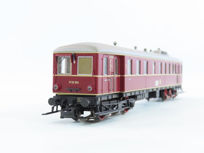 Liliput H0 - L133028 - 模型火車軌道車 (1) - BR VT 62 數位柴油車 - DB