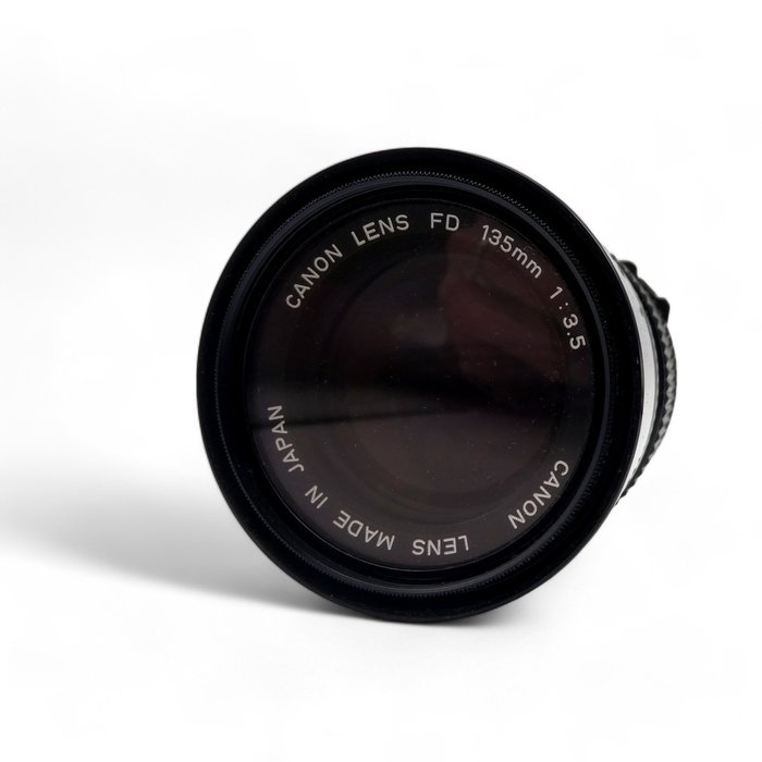 Canon FD 3,5/135 m + Filtro TECHNO 52mm Skylight (1A) | Telelens