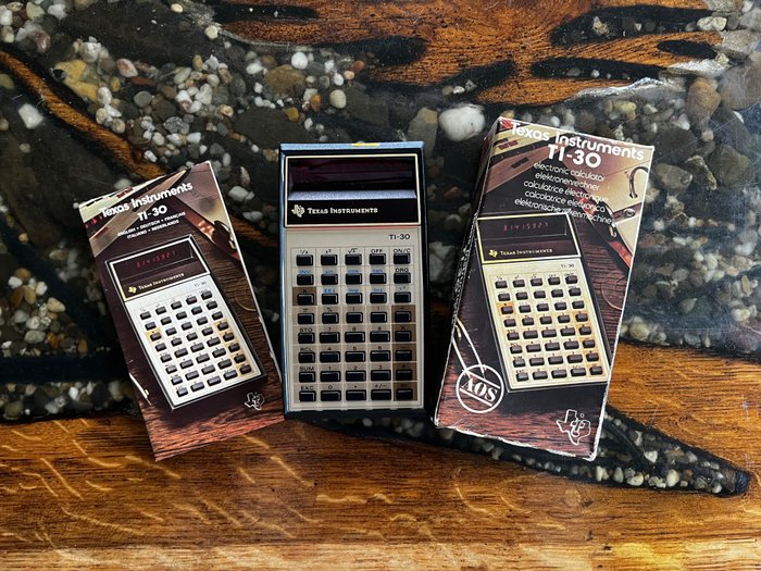 Texas Instruments TI-30 - Calculator - 1970-1980