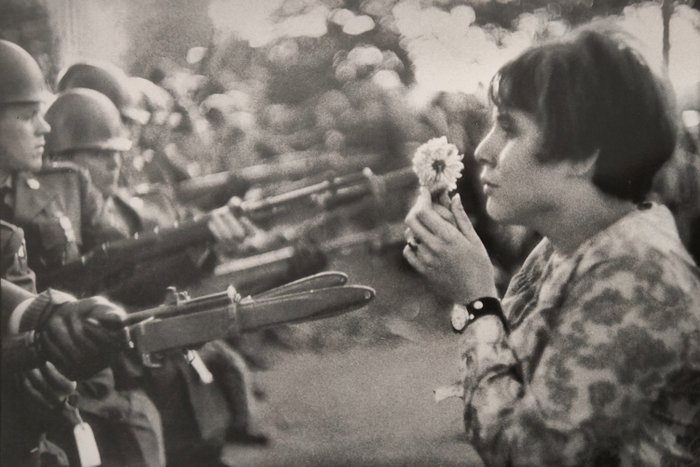 Marc Riboud - Flower Child, 1967