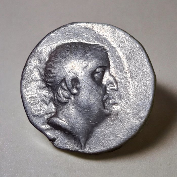 卡帕多西亚，国王. Ariobarzanes I Philoromaios (95-63BC) Eusebeia. Drachm  (没有保留价)