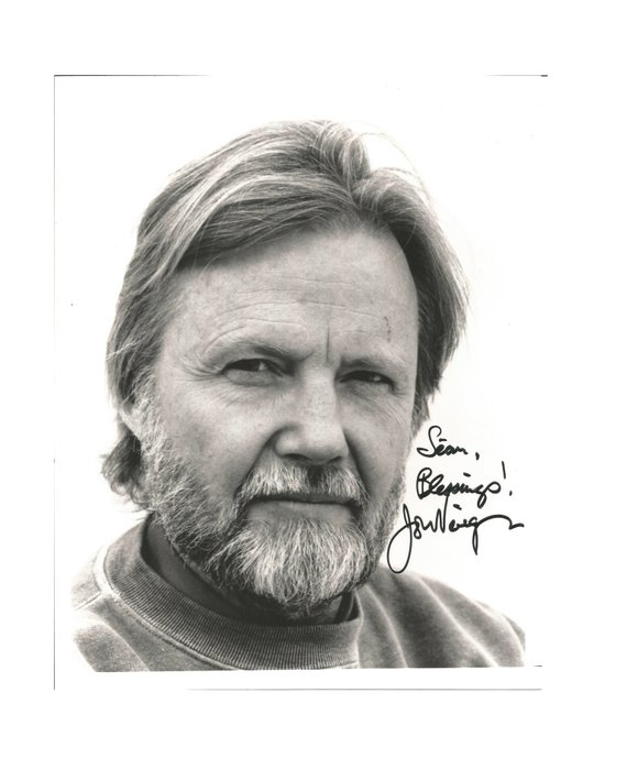 Jon Voight - Oscar Academy Award / 4 x Golden Globe Lauerate - Signed Photo (20x26 cm)