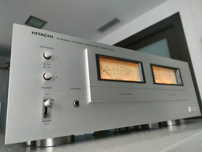 Hitachi - HMA-7500 Amplificador de potencia monobloque dual de estado sólido
