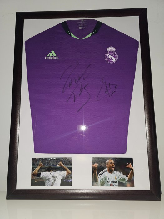 Real Madrid - Roberto Carlos & Raul Gonzalez - Voetbalshirt