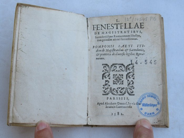 Fenestella Lucio (Fiocchi Andrea) - L. Fenestellae De magistratibus sacerdotisque Romanorum libellus ... - 1582
