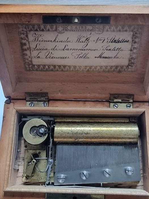 Caixa de música de cilindros - Suíça - 1890-1900