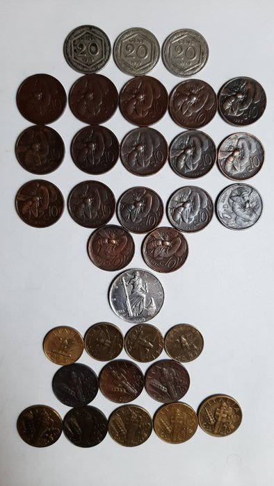 Włochy, Królestwo Włoch. Wiktor Emanuel III (1900-1946). Lotto di 33 monete 1920/1943  (Bez ceny minimalnej
)