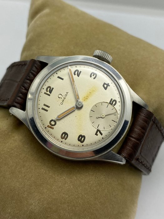 Omega - Military Dial - 没有保留价 - 2165 - 男士 - 1901-1949