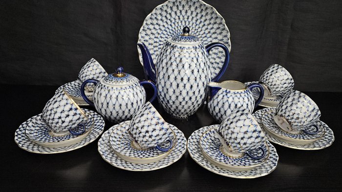 Lomonosov Imperial Porcelain Factory - 6人用咖啡套装 - 瓷