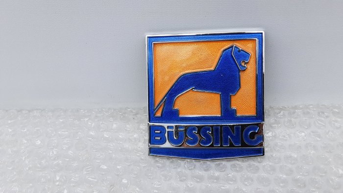 Badge - Bussing