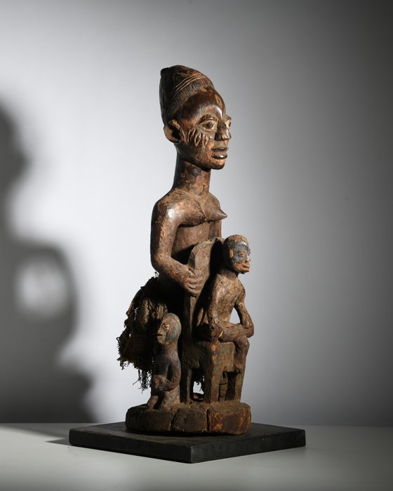 Skulptur - Yoruba-Mutterschaft - Nigeria