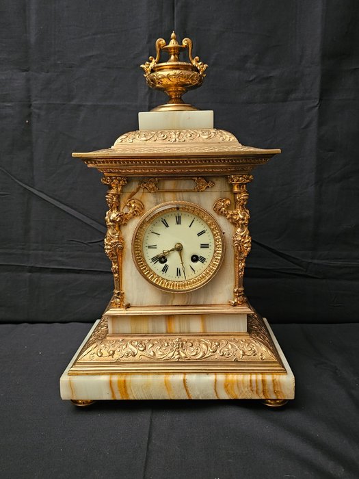 壁炉架时钟 拿破仑三世风格 镀金青铜 - 1850-1900