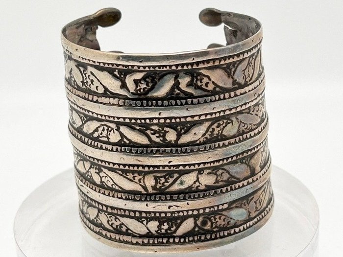 Bilezik - Olam - turkmeno - braccialetto - Argento - Turkmenistan - 20 ° secolo
