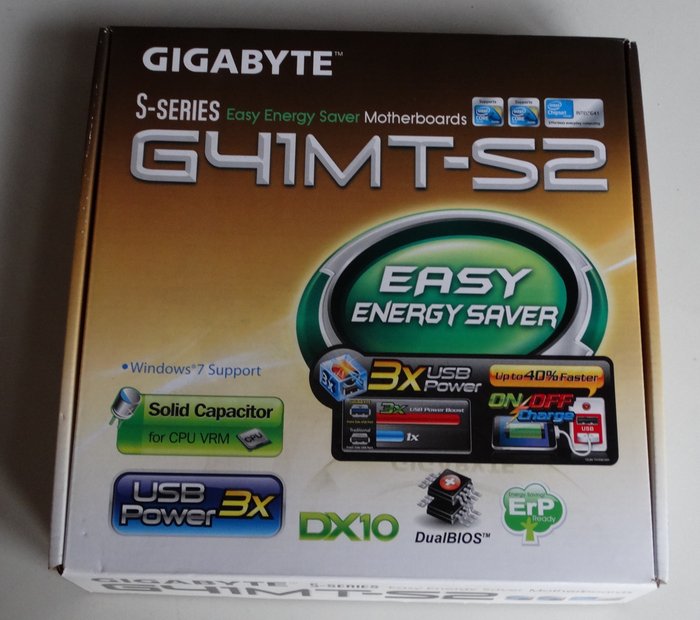 GIGABYTE - Ηλεκτρονικός υπολογιστής - Στην αρχική του συσκευασία