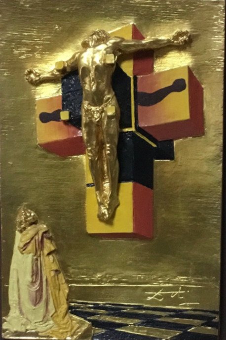 Salvador Dali (1904-1989) - Szobor, “ Crucifixion Corpus Hypercubus “ Realizzato da IGI colore a mano - 66 cm - Dombormű ezüst - Arany 1000/1000 - 1986