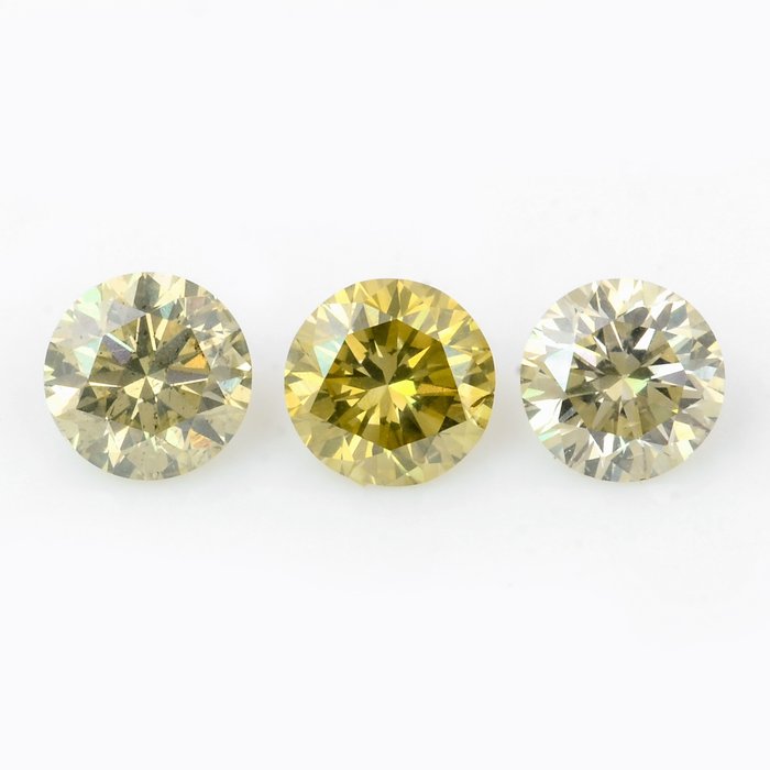 3 pcs 钻石 - 0.46 ct - 圆形, 明亮型 - 中彩黄 - SI1 微内含一级, VS1 轻微内含一级