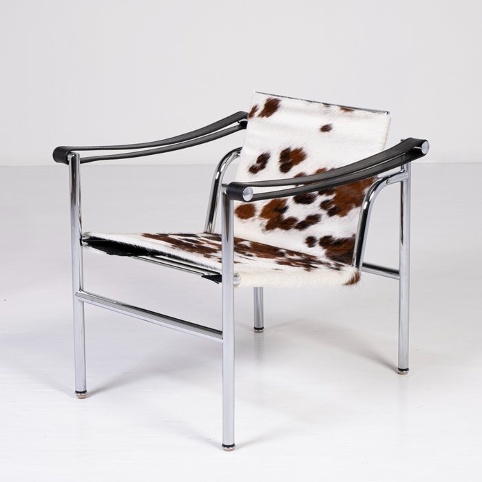 Cassina - Charlotte Perriand, Le Corbusier, Pierre Jeanneret - Fotel - LC1 - Skóra, Stal