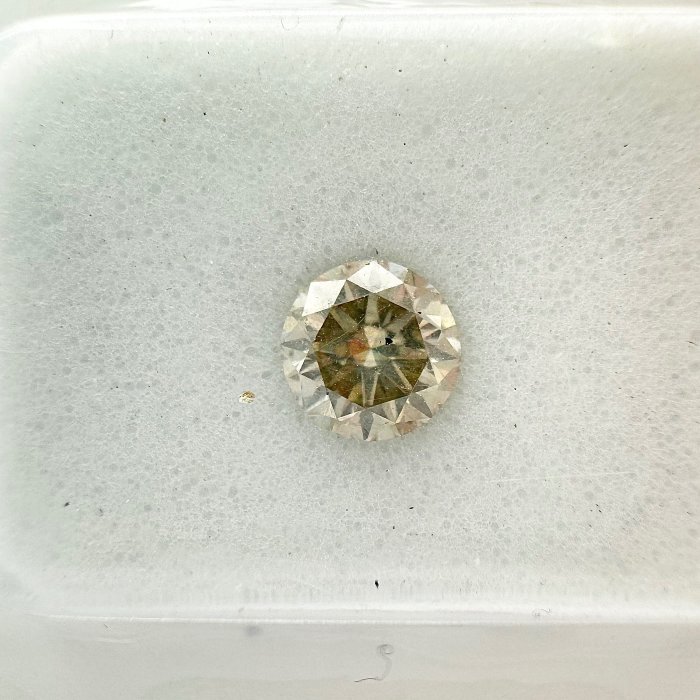 1 pcs Diamant - 0.58 ct - Rond - Elegant grijs - SI1, *no reserve price*