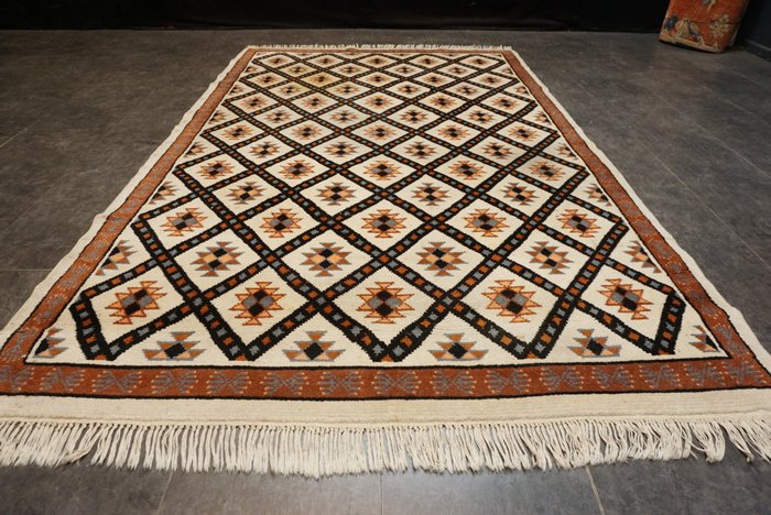 Berber - Teppich - 250 cm - 152 cm