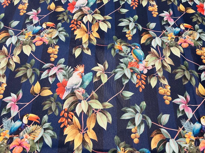 Exclusivo y refinado tejido de algodón - Diseño "Pájaros tropicales sobre un fondo de bandas" - Tejido de tapicería  - 300 cm - 280 cm