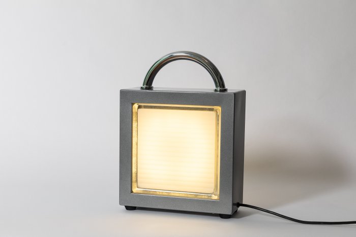 Bieffeplast - Matteo Thun - Table lamp - Valigetta - Plastic