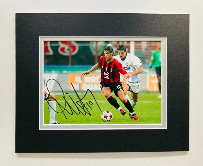 Portugal - Världsmästerskap i fotboll - Rui Costa - Signed Photo 20x25 cm - Fotboll