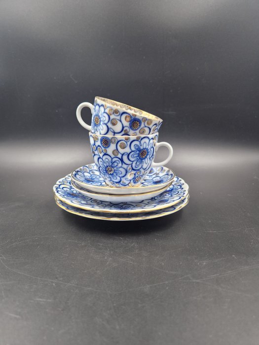 Lomonosov Imperial Porcelain Factory - Cup and saucer - Imperial Porcelain Lomonosov - Porcelain