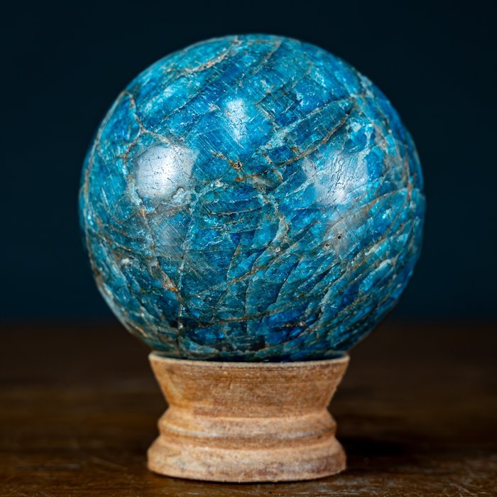 AAA++ Sparkling Blue  Apatite Sphere- 657.55 g