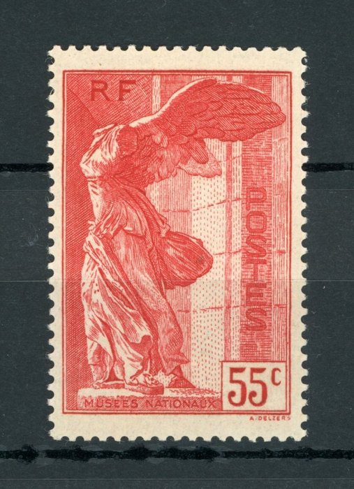 França 1937 - Samotrácia 55 quilates tinto, muito boa centralização - Yvert n°355