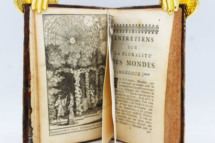 M. De Fontenelle - Entretiens sur la pluralité des mondes - 1701