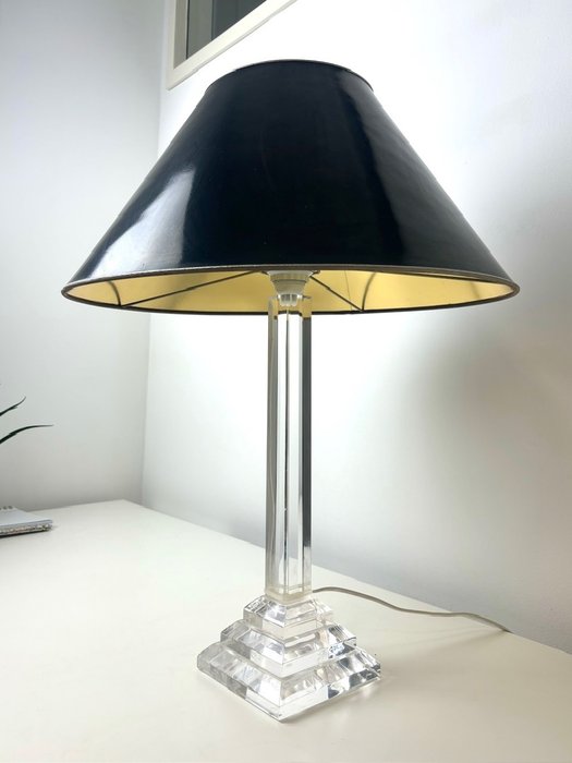 Lampa - Lampa stołowa w stylu Hollywood Regency - pleksiglas