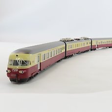 Märklin H0 – 39540 – Treinstel (1) – Vijfdelig treinstel “Gottardo” RAe TEE II – SBB