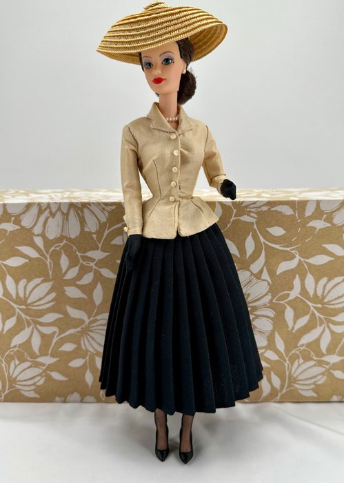 Mattel  - 芭比娃娃 - Dior Barbie Doll 50th Anniversary  - Christian Dior Haute Couture - 1997 - Limited Edition - 1990-2000 - 美國