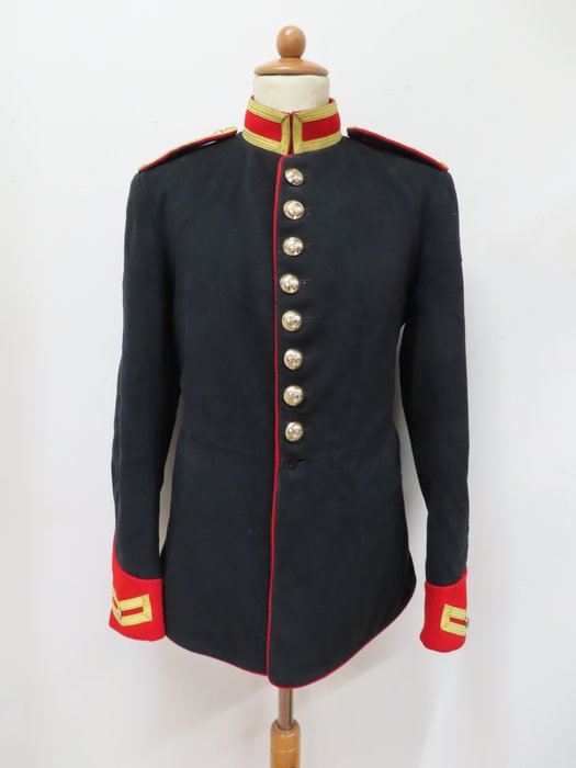 英国 - 骑兵 - 军装 - 男式束腰外衣，蓝军和皇家骑兵服