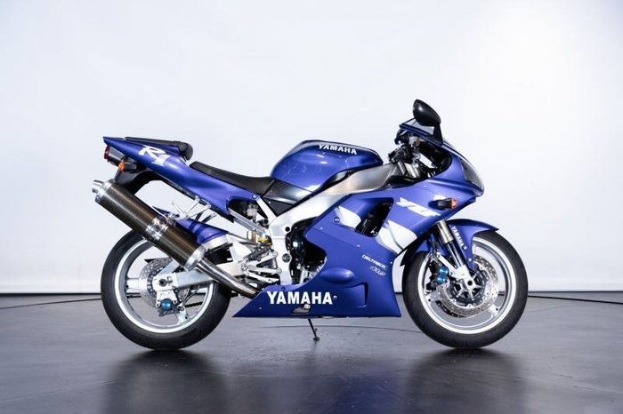 Yamaha - YZF R1 - 1000 cc - 1999
