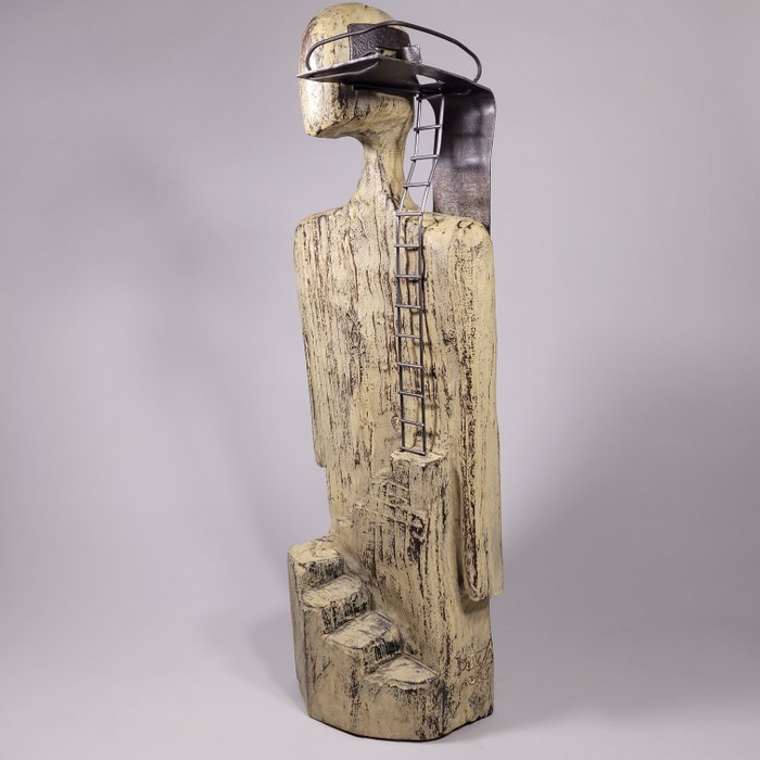 Karol Dusza - The Thinker (Wooden sculpture)