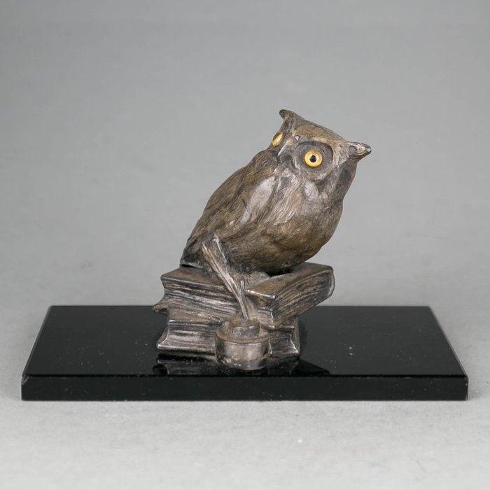 French/ Belgian - Szobor, Art Deco sculpture "Wise owl", 1920s/ 1930s - 8.5 cm - Üveg, Fém
